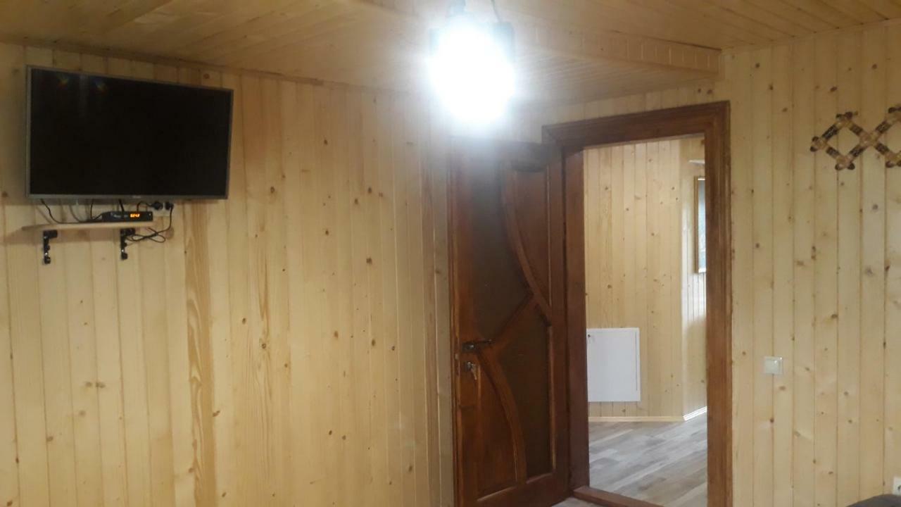 Bee House Поляниця Апартаменти Bukovel Exterior photo